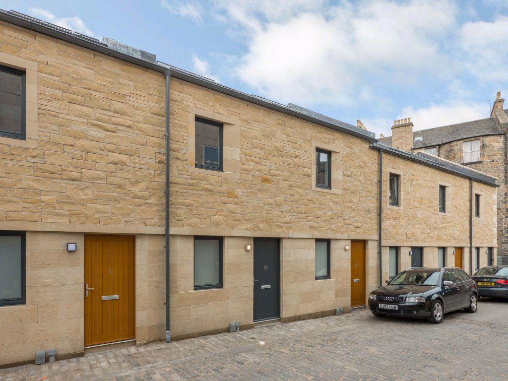 BROUGHTON STREET LANE, NEW TOWN, EH1 3LY 2 bed flat £1,295 pcm (£299 pw)