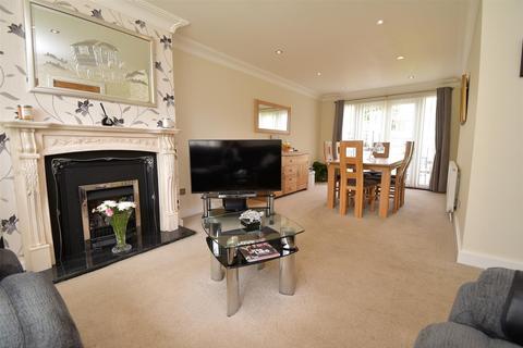 62 Cranbrook Drive, Luton, LU3 3EW