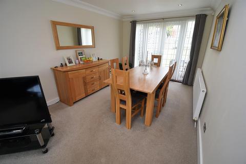 62 Cranbrook Drive, Luton, LU3 3EW