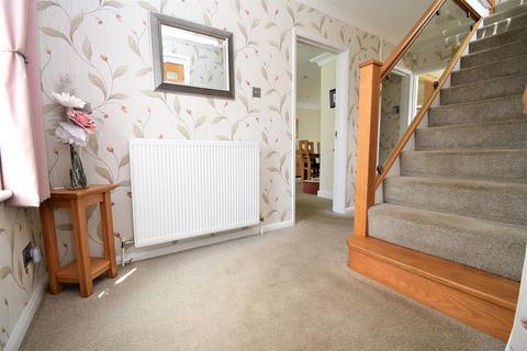 62 Cranbrook Drive, Luton, LU3 3EW