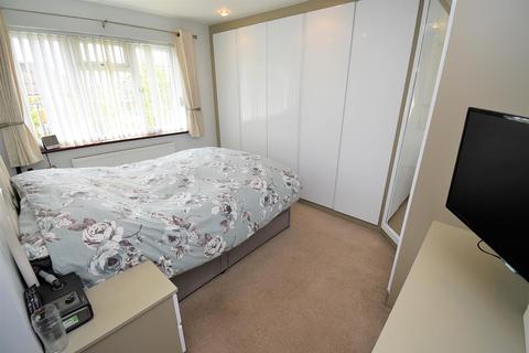 62 Cranbrook Drive, Luton, LU3 3EW