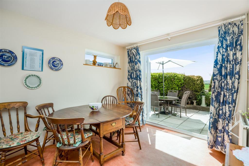 Compton Road, West Charleton... 3 bed bungalow £425,000