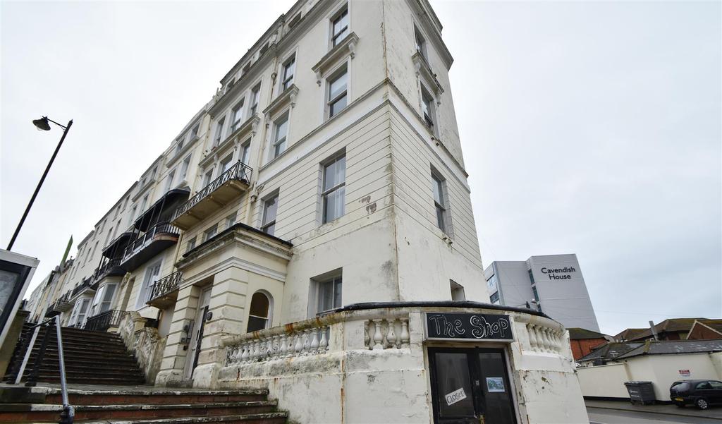 Wellington Square, Hastings Studio £700 pcm (£162 pw)