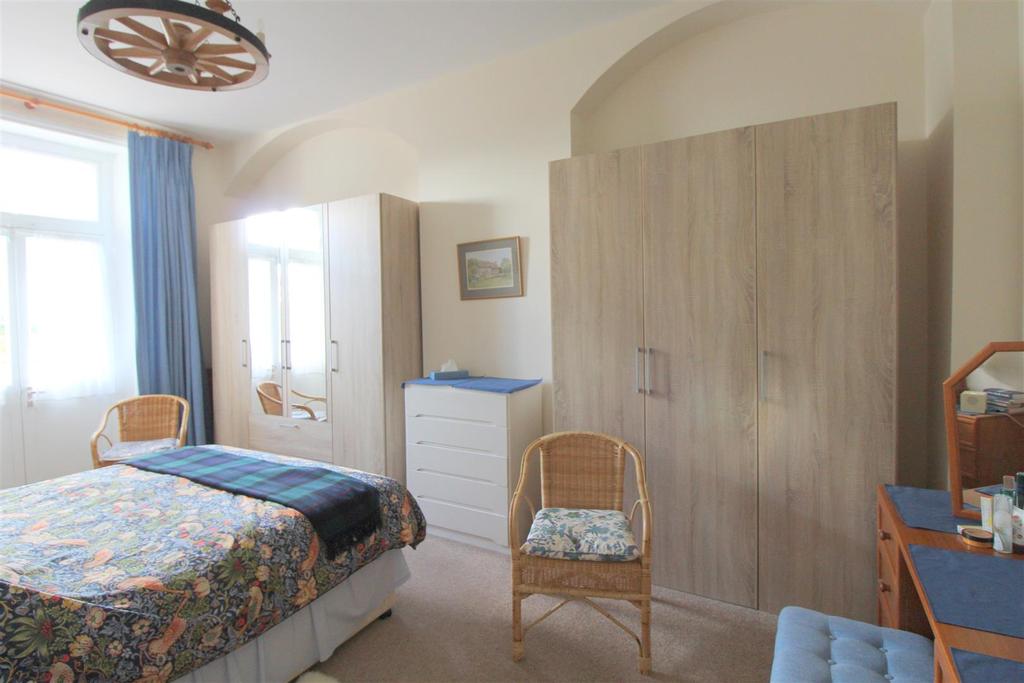Bedroom 2.1.JPG