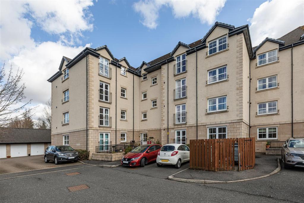 11 March Street Lane, Peebles 3 bed flat £280,000