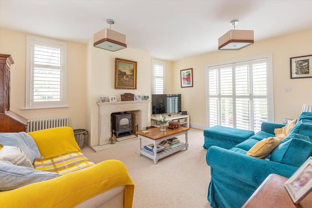 Littleworth, Faringdon, Oxfordshire, SN7 4 bed semidetached house £