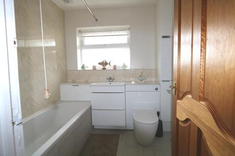 10 Ffordd Gwynedd, Tywyn, LL36 0BY
