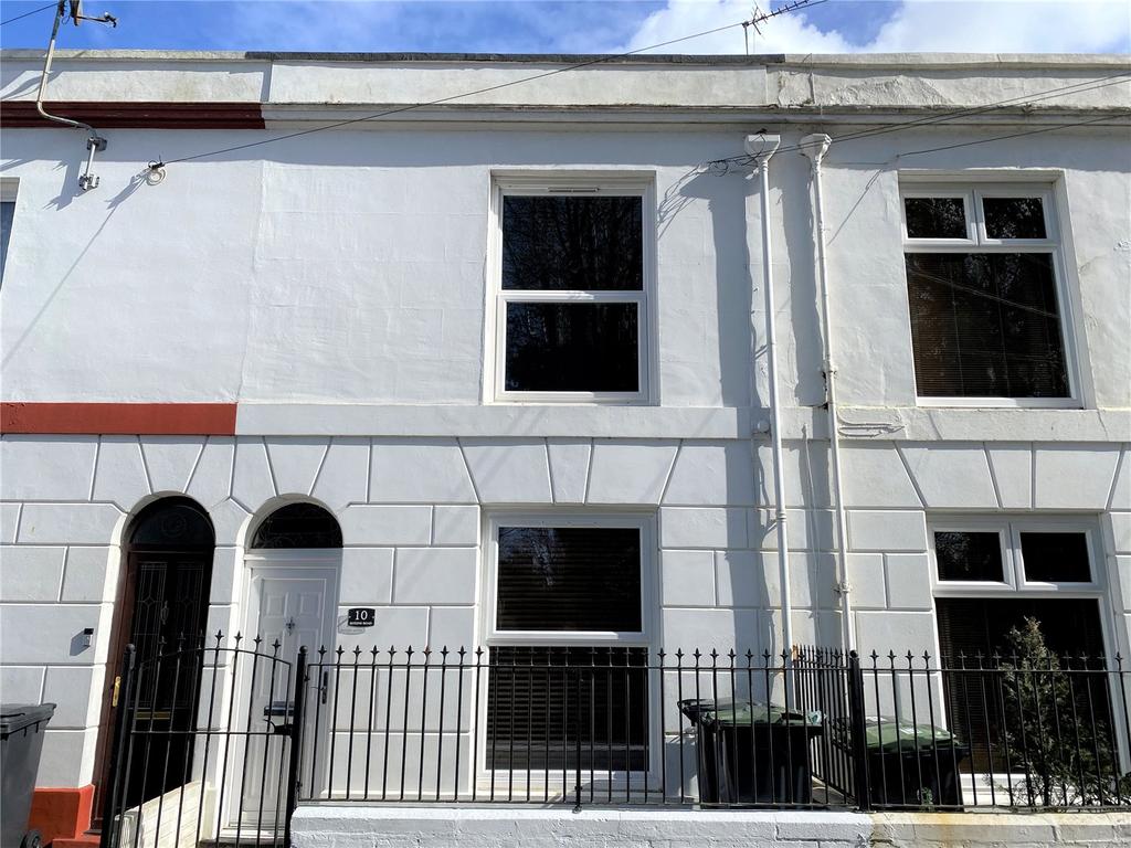 Queens Road, Gosport, Hampshire, PO12 3 bed terraced house £229,950
