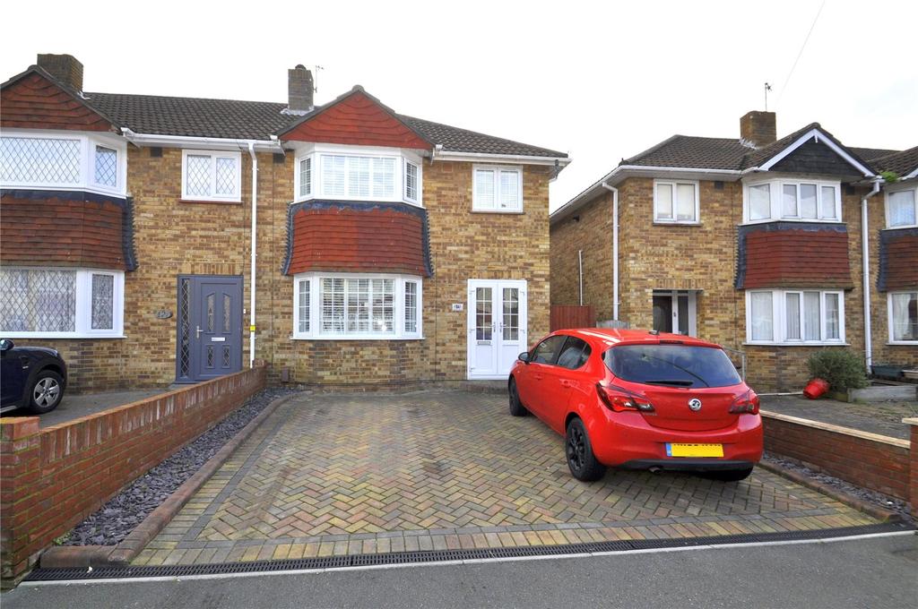 Chantry Road, Gosport, Hampshire, PO12 3 bed semidetached house £250,000