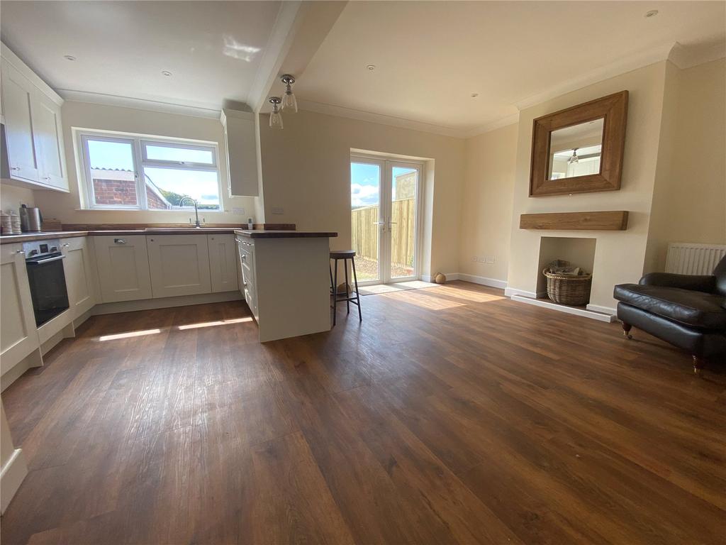 Beatty Drive, Alverstoke, Gosport, Hampshire, PO12 3 bed detached house