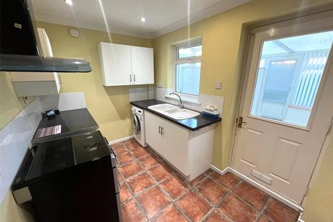 2 bedroom semi-detached house to rent, Goldfinch Lane, Lee-On-The-Solent, Hampshire, PO13