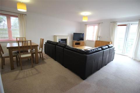 2 bedroom apartment to rent, Ross House, 60 Marine Parade West, Lee-On-The-Solent, Hampshire, PO13