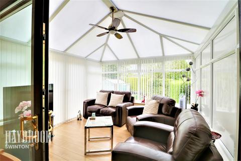 51 Crofton Drive, Bolton Upon Dearne, Rotherham, S63 8AN