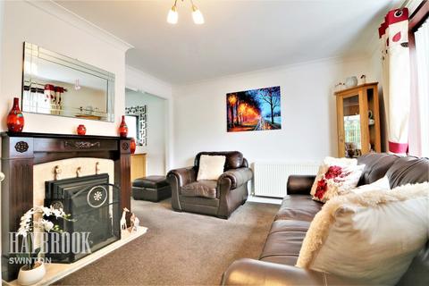 51 Crofton Drive, Bolton Upon Dearne, Rotherham, S63 8AN