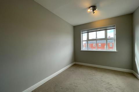 2 bedroom flat to rent, High Street, Lincoln, LN5