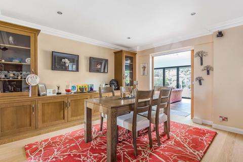11 Aycliffe Close, Bickley, Bromley, BR1 2LX