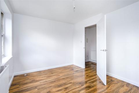 67 Edmeston Close, London, E9 5TL