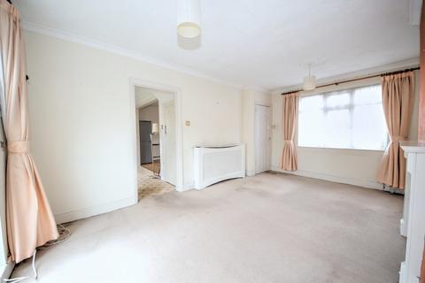 46 Addison Avenue, London, N14 4AE