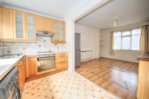 46 Addison Avenue, London, N14 4AE