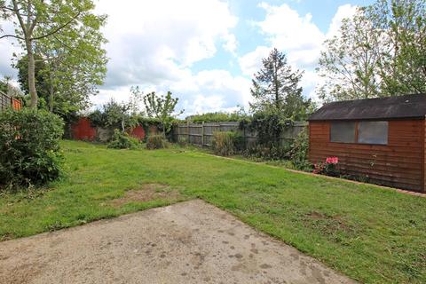 15 Spring Drive, Stevenage, SG2 8AZ