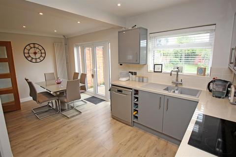 15 Spring Drive, Stevenage, SG2 8AZ