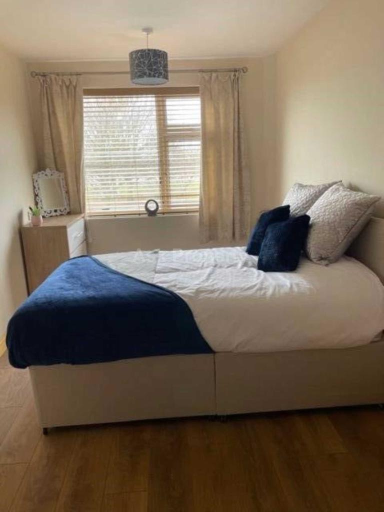 Kirkby Folly Road, Sutton In Ashfield 1 bed in a house share £390 pcm