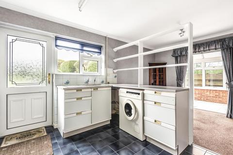 9 Holcombe Drive, Llandrindod Wells, LD1 6DN