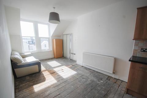 Flat F, 7 Elms West, Sunderland, SR2 7BY