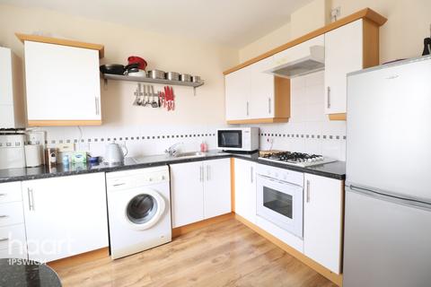 42 Firmin Close, Ipswich, IP1 2BF