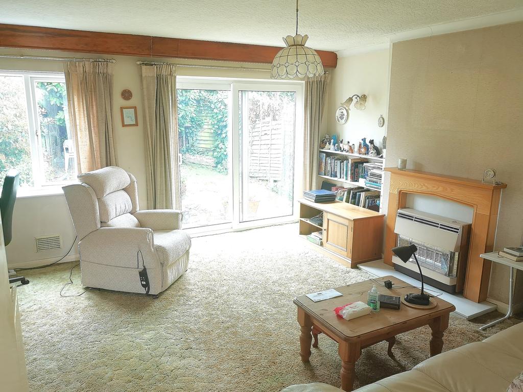 Gomer Lane, Gosport PO12 3 bed end of terrace house £240,000