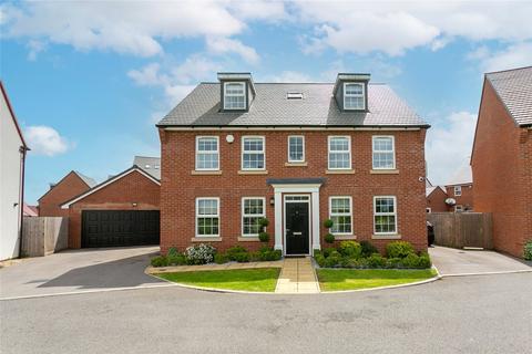 5 bedroom detached house for sale, Griffiths Close, Bushey, Hertfordshire, WD23