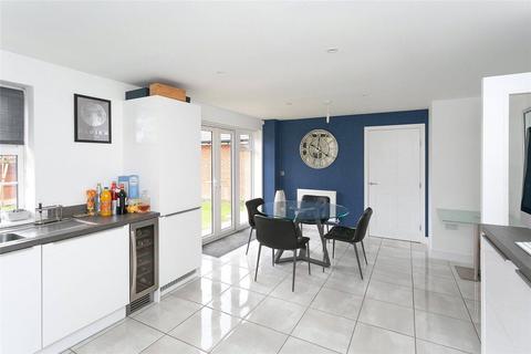 3 Griffiths Close, Bushey, WD23 3EY