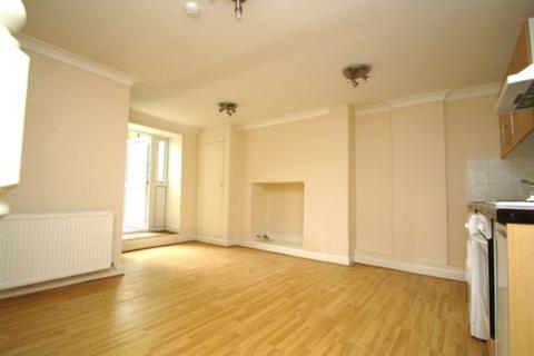 1 bedroom apartment to rent, Archway Road, Highgate, N6
