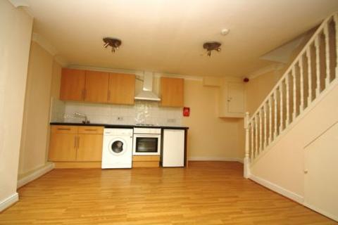 1 bedroom apartment to rent, Archway Road, Highgate, N6