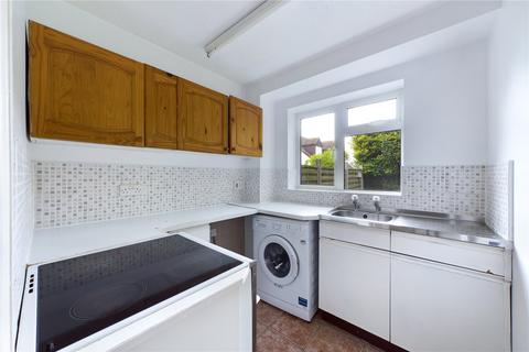 13 Carrington Crescent, Tadley, RG26 4XE