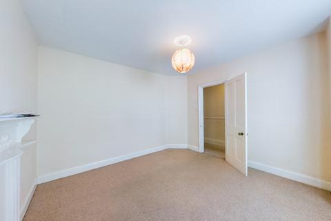 6 Bath Road, Eastbourne, BN21 4UA