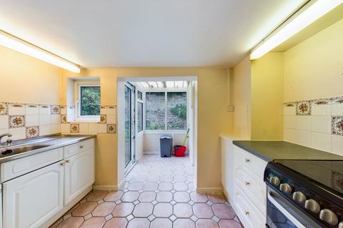 6 Bath Road, Eastbourne, BN21 4UA