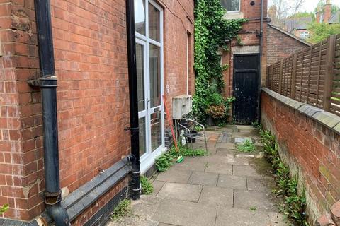undefined, Studio Flat- Sandown Road, Stoneygate, Leicester, LE2 2BJ. £550 PCM