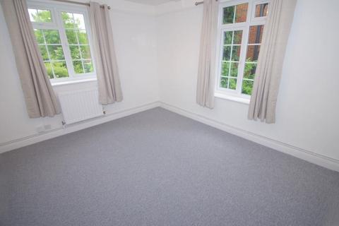 2 bedroom flat to rent, FINCHLEY COURT, BALLARDS LANE, FINCHLEY, N3