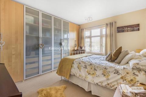 5 The Rosery, Croydon, CR0 7SQ
