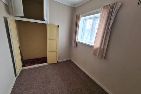 63 Dwyfor, Llanelli, SA14 9HA