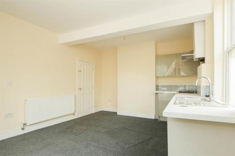 157 Bradford Road, Stanningley, Pudsey, LS28 6AT