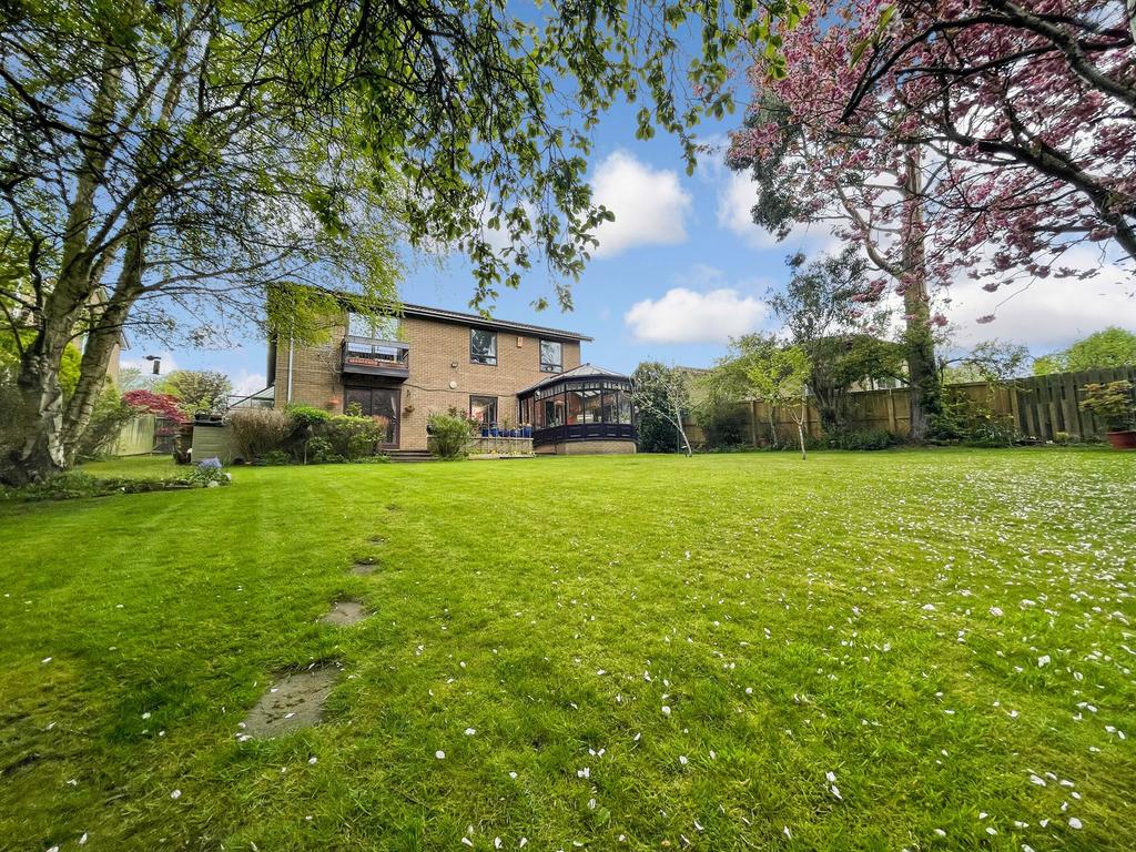 Brancepeth Chare, Peterlee, Durham... 4 bed detached house £380,000