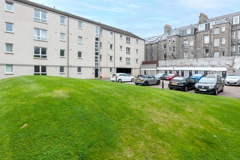 2 bedroom flat to rent, Fraser Road, The City Centre, Aberdeen, AB25