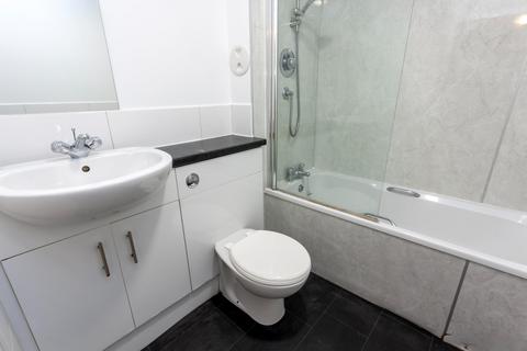 2 bedroom flat to rent, Fraser Road, The City Centre, Aberdeen, AB25