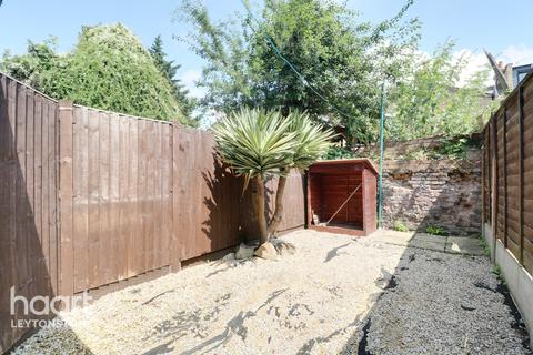 106 Brunswick Road, London, E10 6RS
