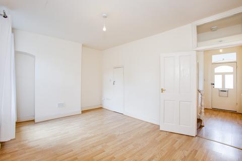 5 Convent Gardens, London, W5 4UT