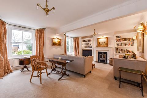 Lyons Farm House Lyons Road, Slinfold, Horsham, RH13 0TD