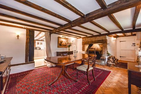 Lyons Farm House Lyons Road, Slinfold, Horsham, RH13 0TD