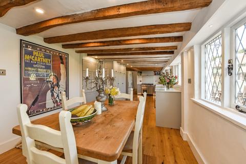 Lyons Farm House Lyons Road, Slinfold, Horsham, RH13 0TD